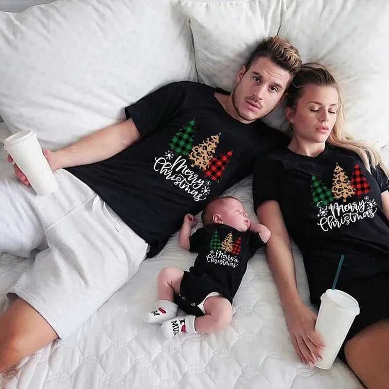 Merry Christmas Family Matching Clothing Mother Father Children T-shirt Baby Pants Cotton Family Appearance New Year Clothing Gifts W241008