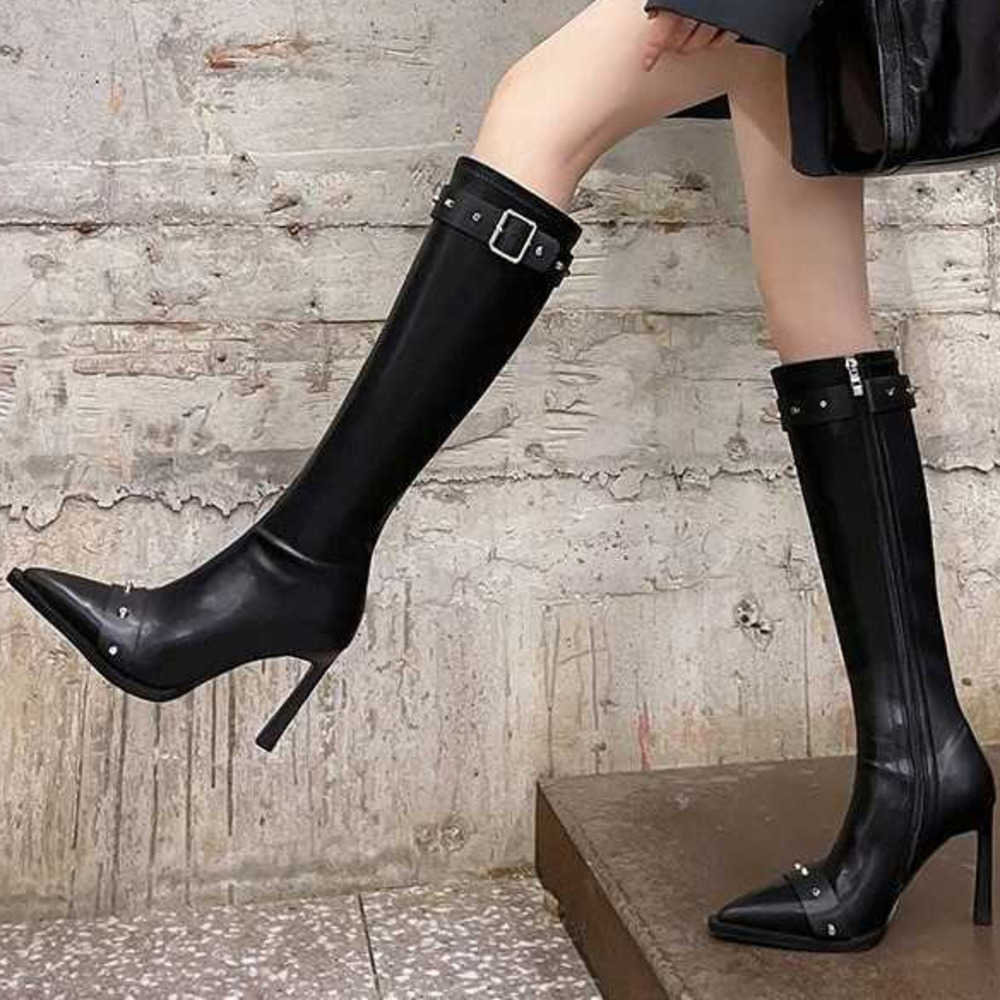 Riveted Long Tube Martin Boots For Women With Slim Heels Fashion Boots French Style Pointed High Tube Boots Black High Heels Slimming Boots 240826