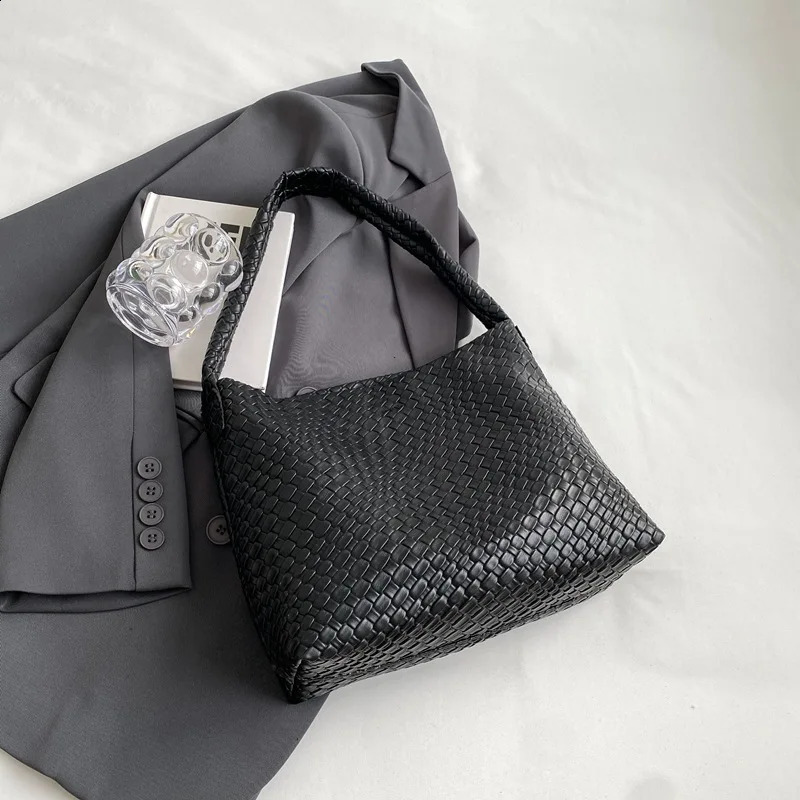 CGCBAG Simple ner y Handbag Womens Beer Capacity Shopping Shoulder Bag Fashion High Quality PU Leather 241008