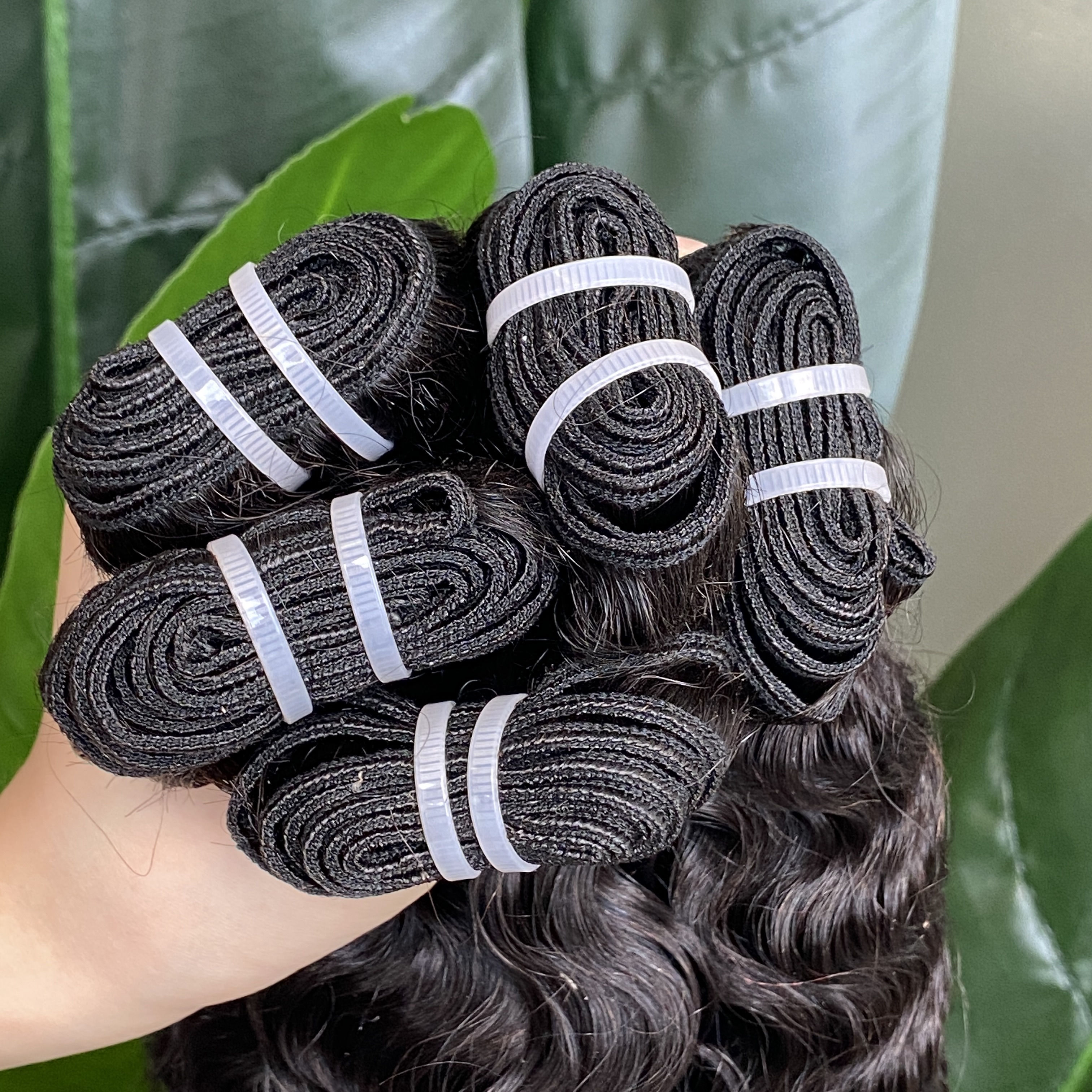 Burmese Curly Hair Weaves 1Pcs 14-32 Inches Natural Color Top Quality Brazilian Peruvian Indian 100% Raw Virgin Human Hair