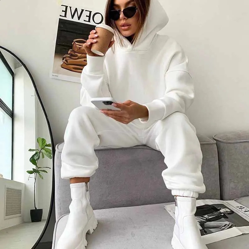 2piece hooded sweatshirtjogging pants casual sportswear autumn and winter twopiece set womens clothing 241008