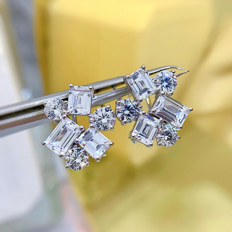 Sterg Sier Moissanite Clip Earrings, Round Cut White Dia Eternity Elegant Wedding Jewelry Gift for Women