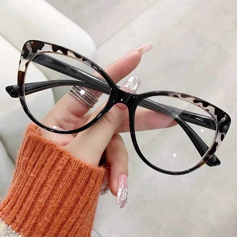 Glasses Women Retro Anti-Blue Light Cat Eye Frame Glasses Vintage Computer Eye Production Eyeglasses Classic Plain SpectaclesX241008