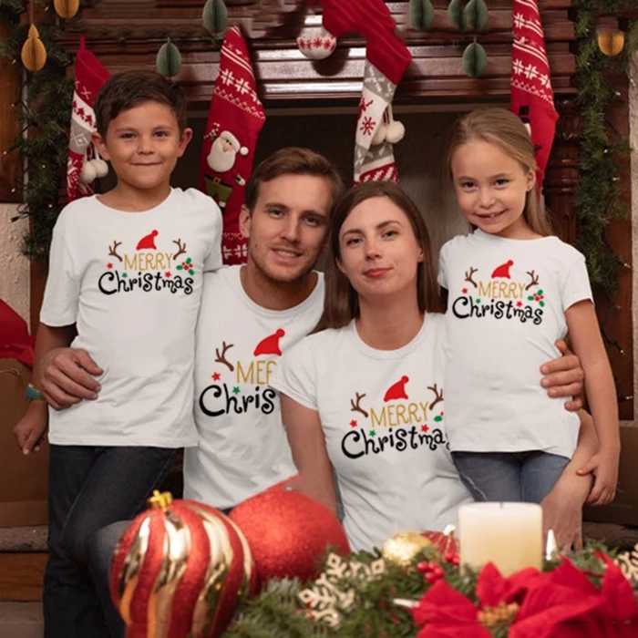 Merry Christmas Family Matching T-shirt Mom Dad Daughter Son Fun Matching T-shirt Mom Dad Child Baby Clothing W241008