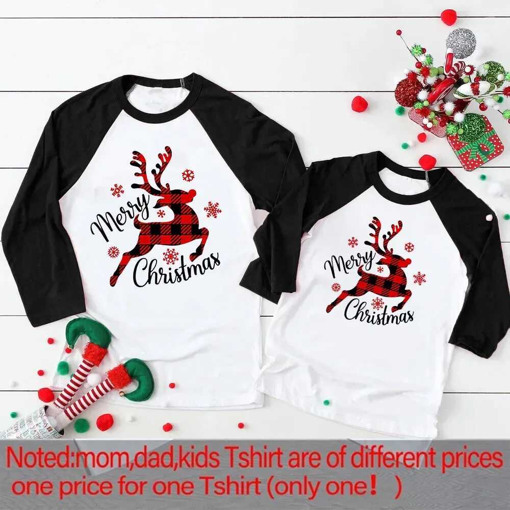 Merry Christmas Deer Print Christmas Family Matching Clothing Father Mother Son Daughter Family Clothing Christmas Party Family T-shirt W241008