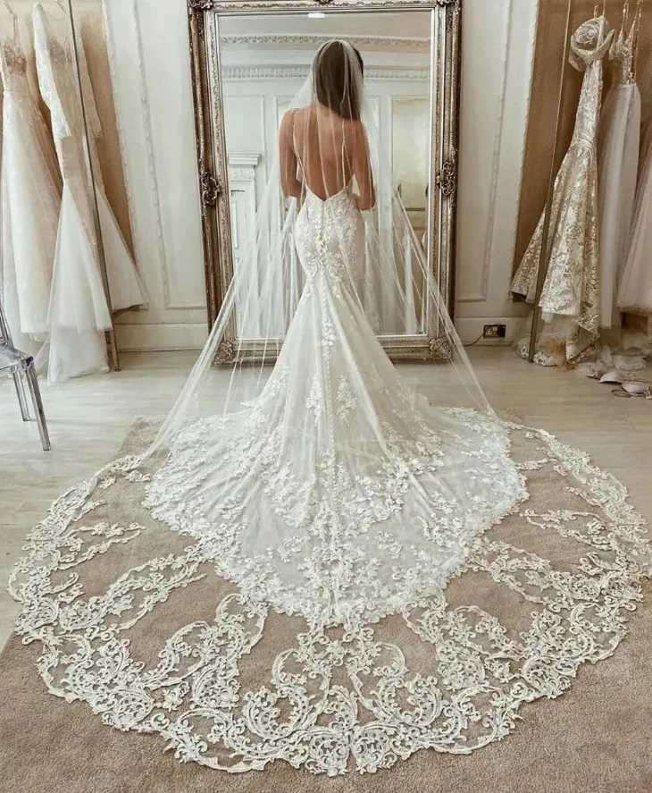 Romantic Long Bridal Veil Cathedral Length White Ivory Lace Decal 4M Wedding Veil with Comb High Quality Velo de Novia W241007