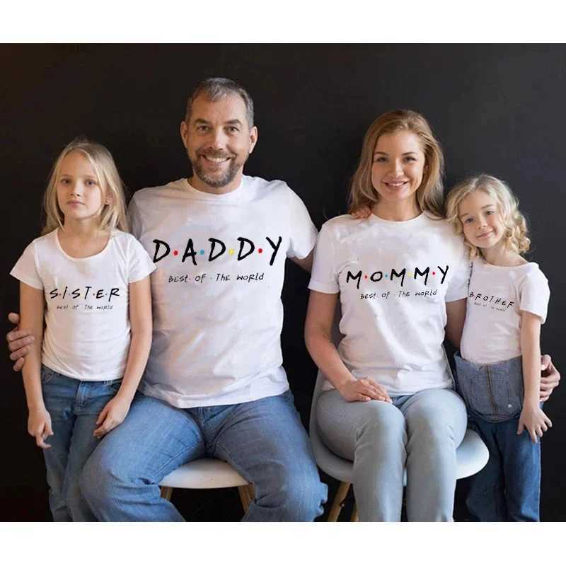 Family Outfit Matching Tshirt Clothes Friend TV Font Outfit Clothing Children T-shirts MOM Family Look OutfitsXJ241008