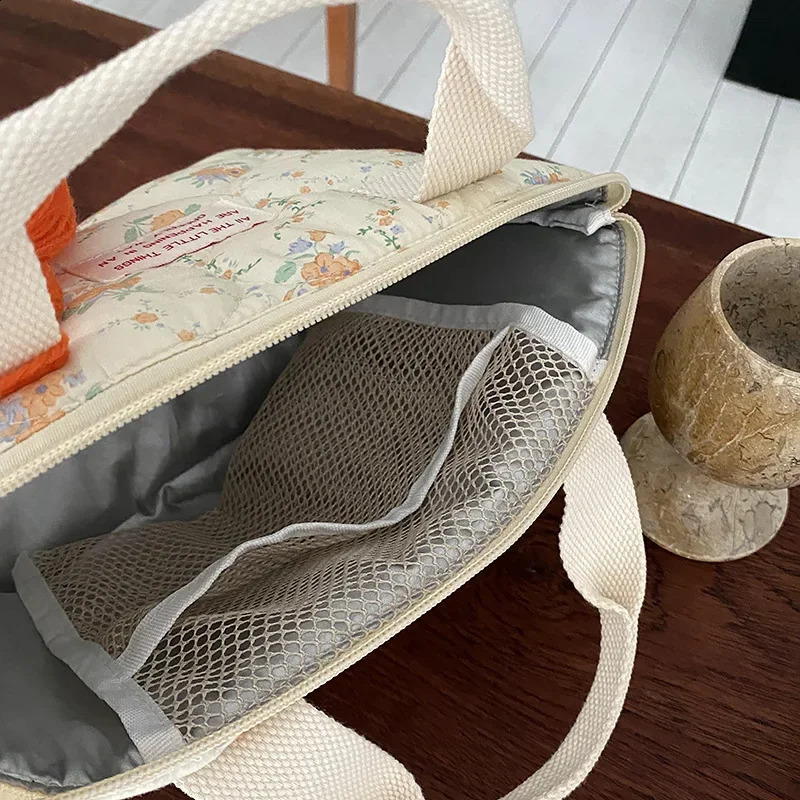 Quilted Insulated Lunch Bag Korean Small Tote Handbag for Women Kid Portable Children School Lunchbox Food Picnic Bags 240925