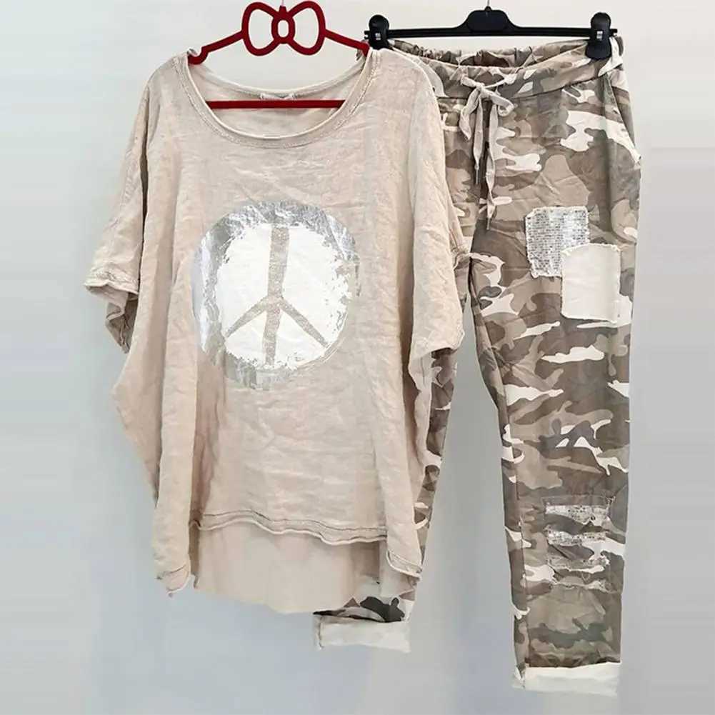 1 set of T-shirt pants set for womens track and field wear O-neck irregular hem shirt camouflage printed drawstring pants set W241008