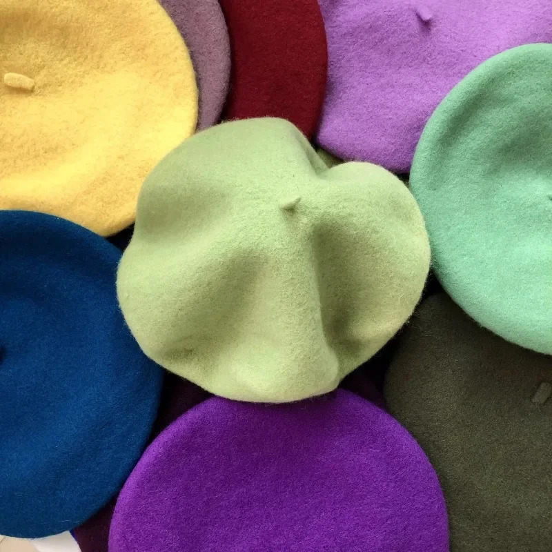 Vintage winter warm wool plain weave womens beret artist fashionable casual womens black red bean hat Boinas Para Mujer 241007