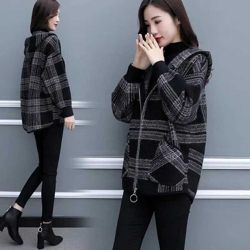 Blended Wool Coat Women Autumn Winter Jacket New Plaid Short Woolen Coat Pocket Zipper Jacket Korean Version Lady OuterwearR1650X241009