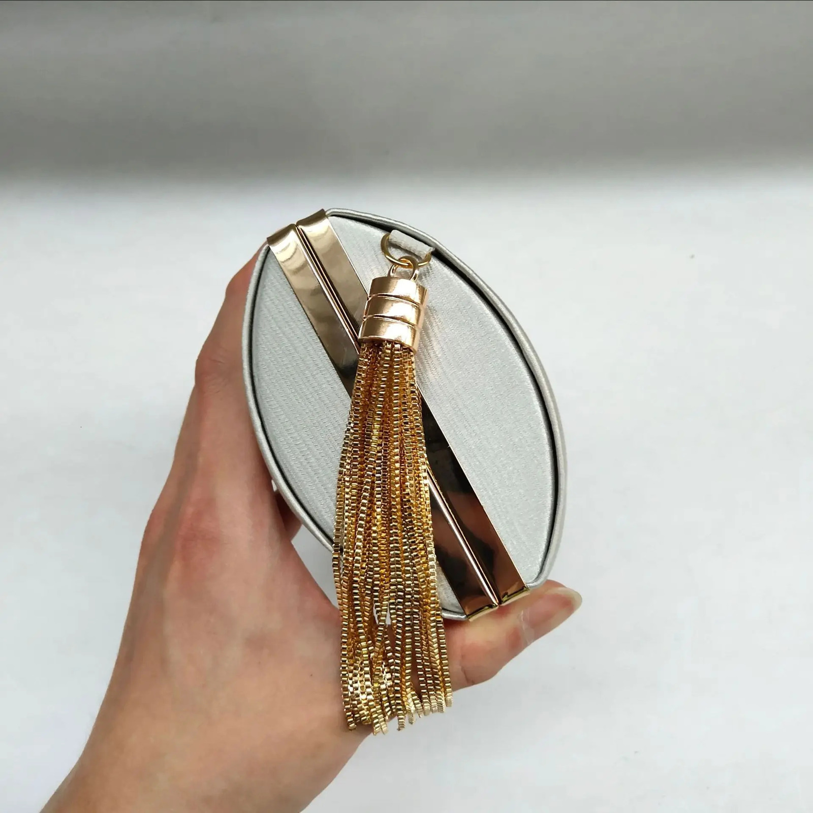 Womens clutch bag night bag pleated night handbag womens party wedding clutch tassel wallet shoulder chain cross body bag 241008