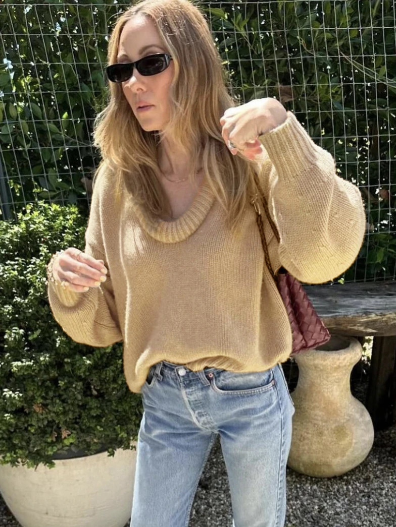 Autumn loose knit pull-out womens fashionable O-neck long sleeved sweater womens solid casual jumper 240927