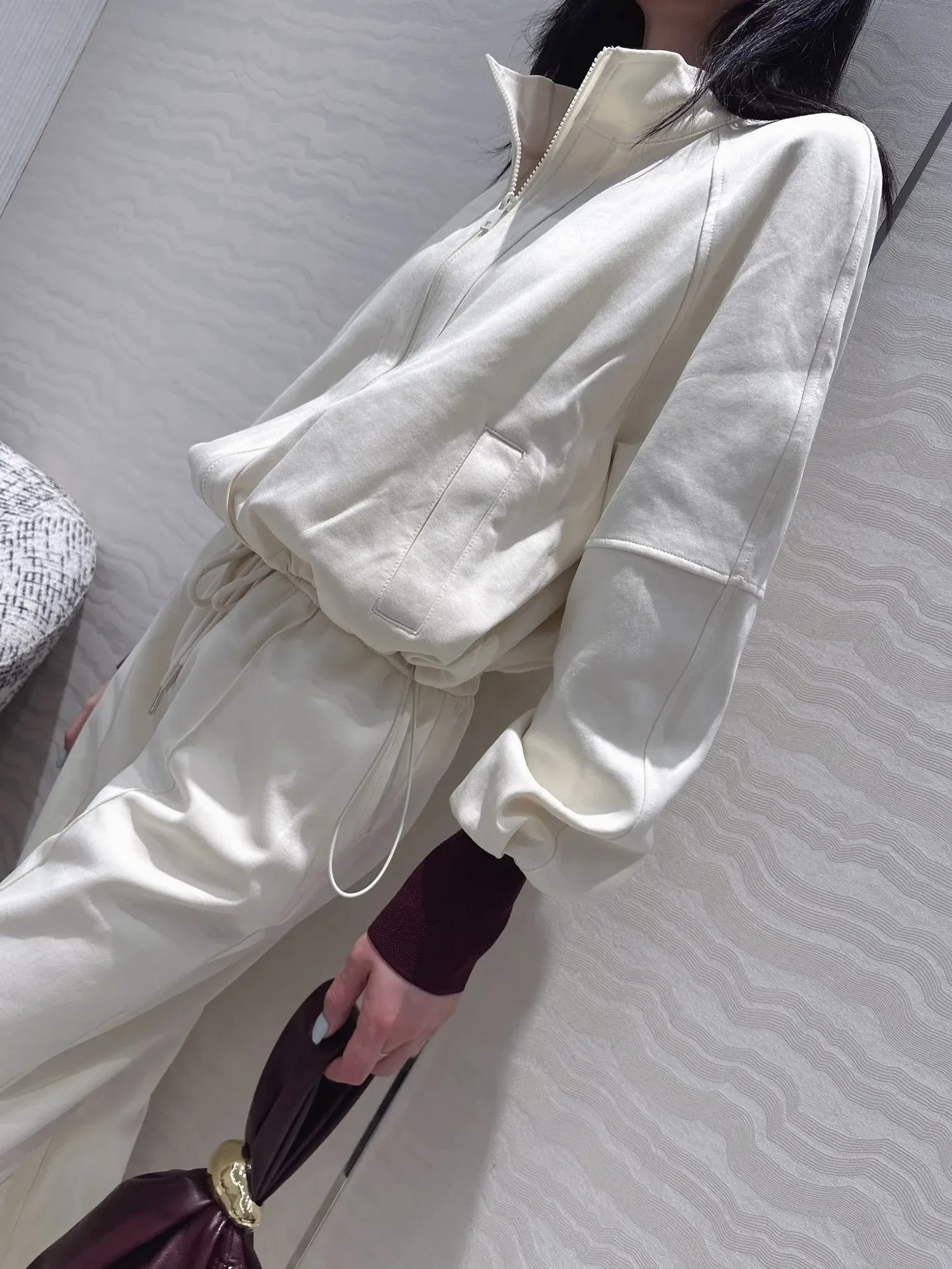 Womens sports suit collar zipper jacket straight leg wide pants set twopiece womens clothing 240929