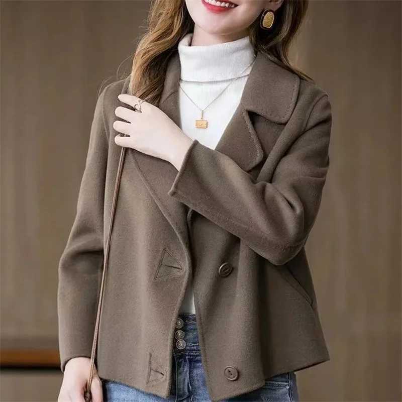 2024 Spring Autumn Women Woolen Coat Fashion Lapel Collar Short Loose Jackets Female Single breasted Solid color OvercoatX241009