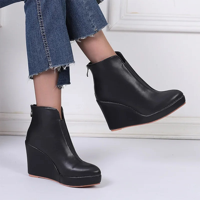 autumn and winter womens shoes ankle boots platform fashionable womens wedge high heels 10cm pure black and white plus size 42 DX150 241007