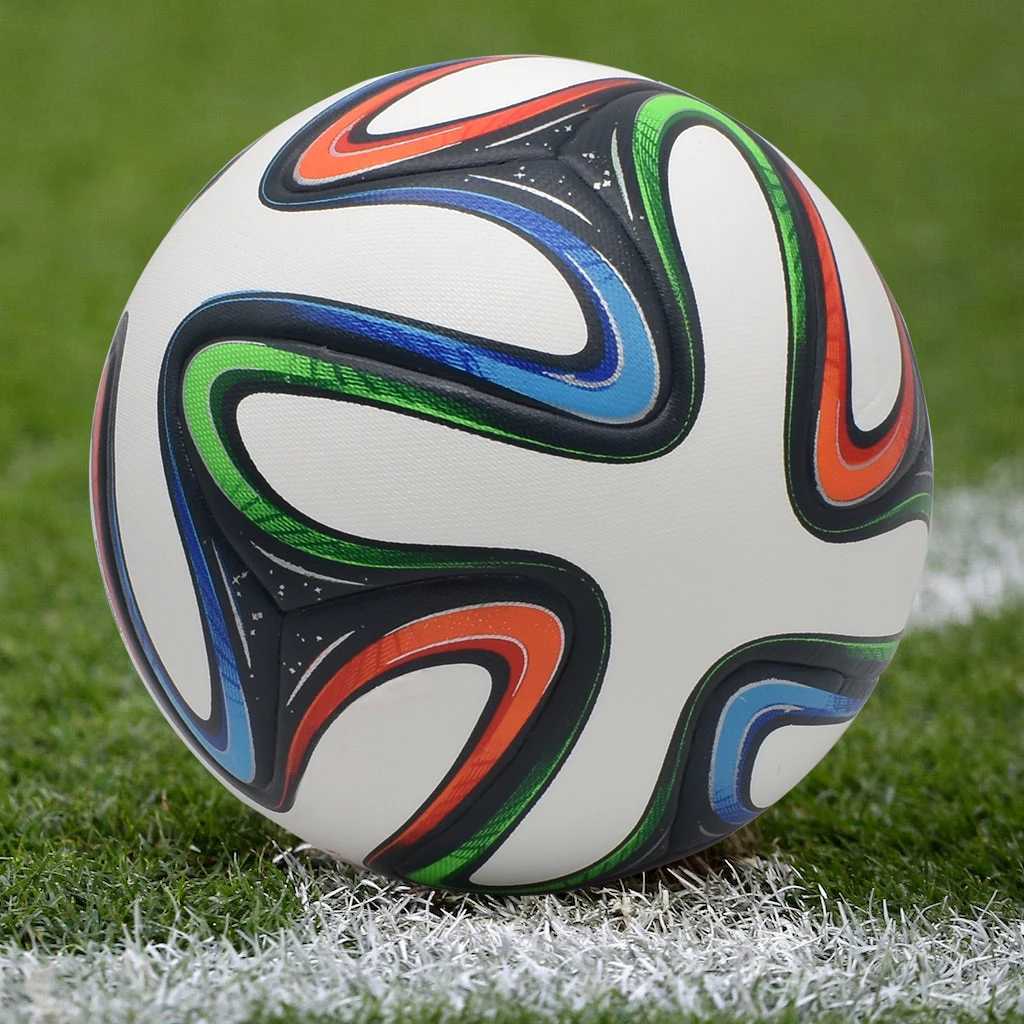 Football Official Size 5 High Quality PU Professional Outdoor Match Ague Football Training SeamW241008