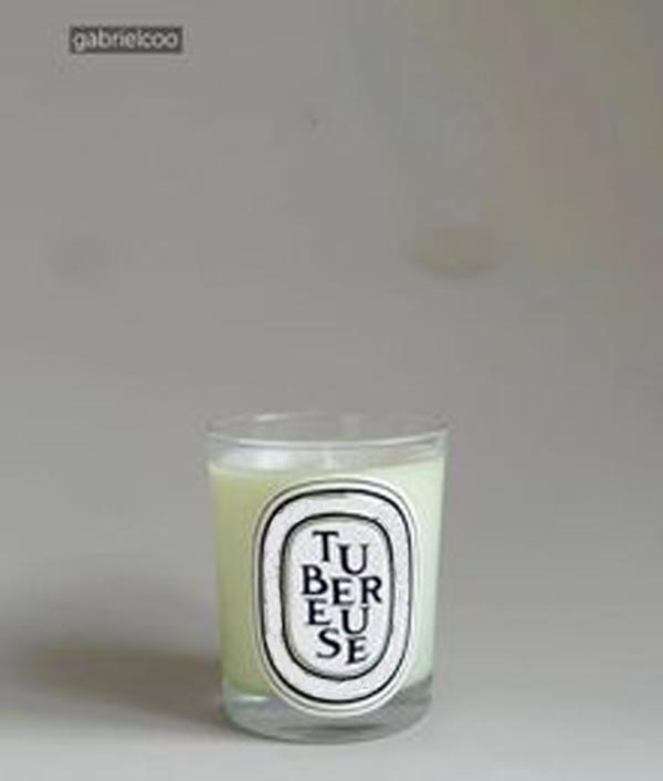 Designer Aromatherapy White Pure Natural Plant Essential Oil less Fragrance Hand Gift 190G Scented Candle Including Box