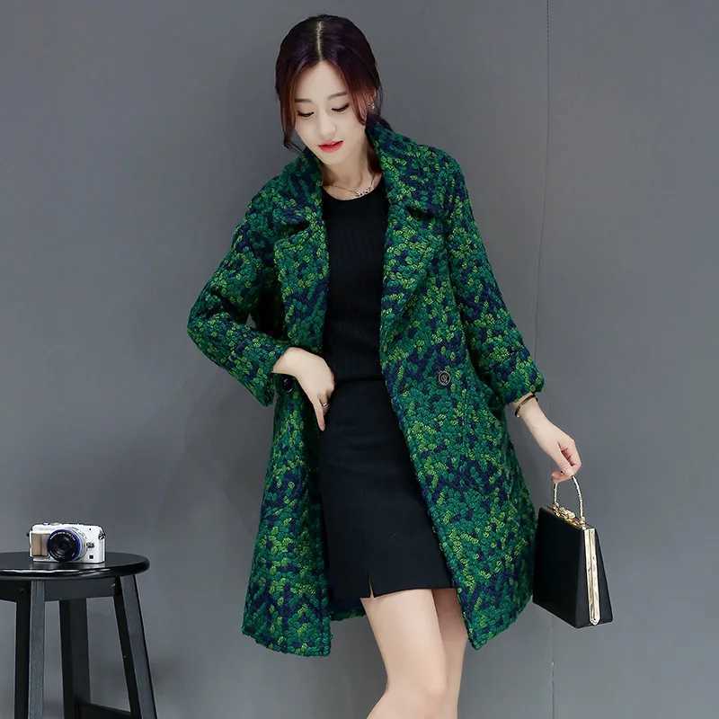 High quality plus-size woolen coat women 2024 womens plaid coat Korean fashion slimming medium long woolen coatX241009