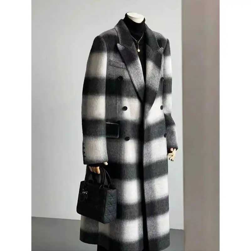 Coat womens 2024 new autumn and winter loose suit plaid woolen coat mid-length black and white plaidX241009