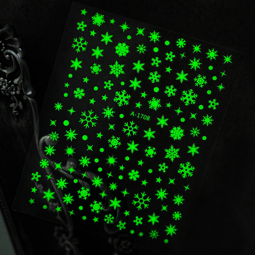 12 pieces/set of luminous Christmas series nail stickers 3D white snowflake nail stickers self-adhesive luminous in dark snowflake slider * 241008
