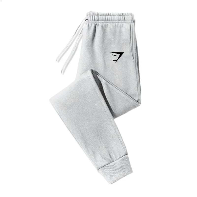 Men joggers casual pants fitness sportswear tracksuit anime bottoms breathable sweatpants track 240911
