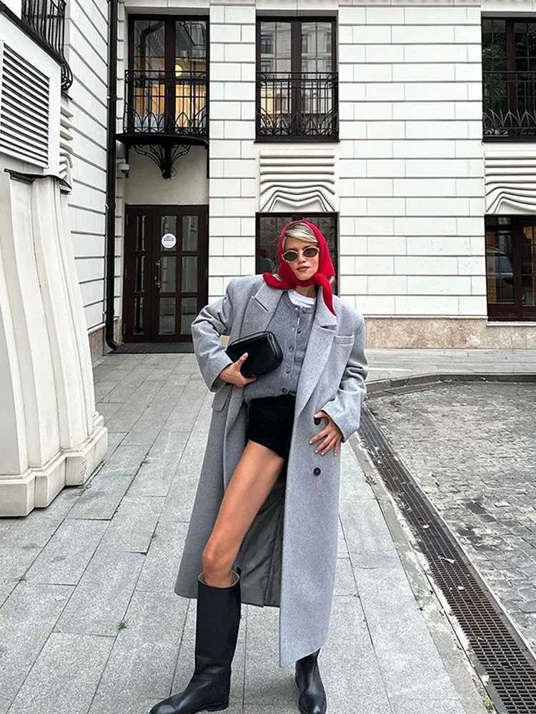 Grey Double-breasted Oversized Woolen Coat Women Fashion Lapel Long Sleeved Pockets Jacket Autumn Winter New Lady Warm OuterwearX241009