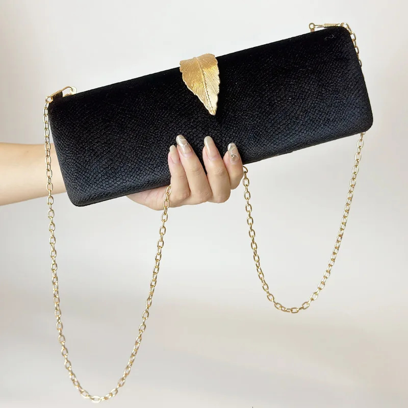 Velvet Womens Wedding Dinner Clutch Bag Laves Clutch Long Wallet Dinner Wallet with Chain 241008