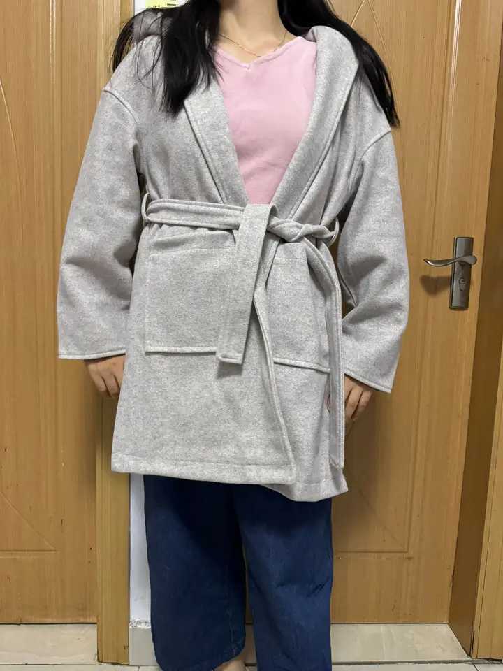 S-XL Winter Warm Faux Woolen Fashion Jacket Belt Women Long Sleeves Loose Coat Thicken Overcoat With Rabbit Fur HatX241009