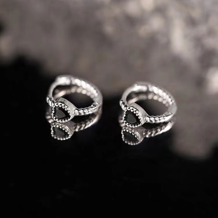 Needle Female Earrings Sleeping New Style