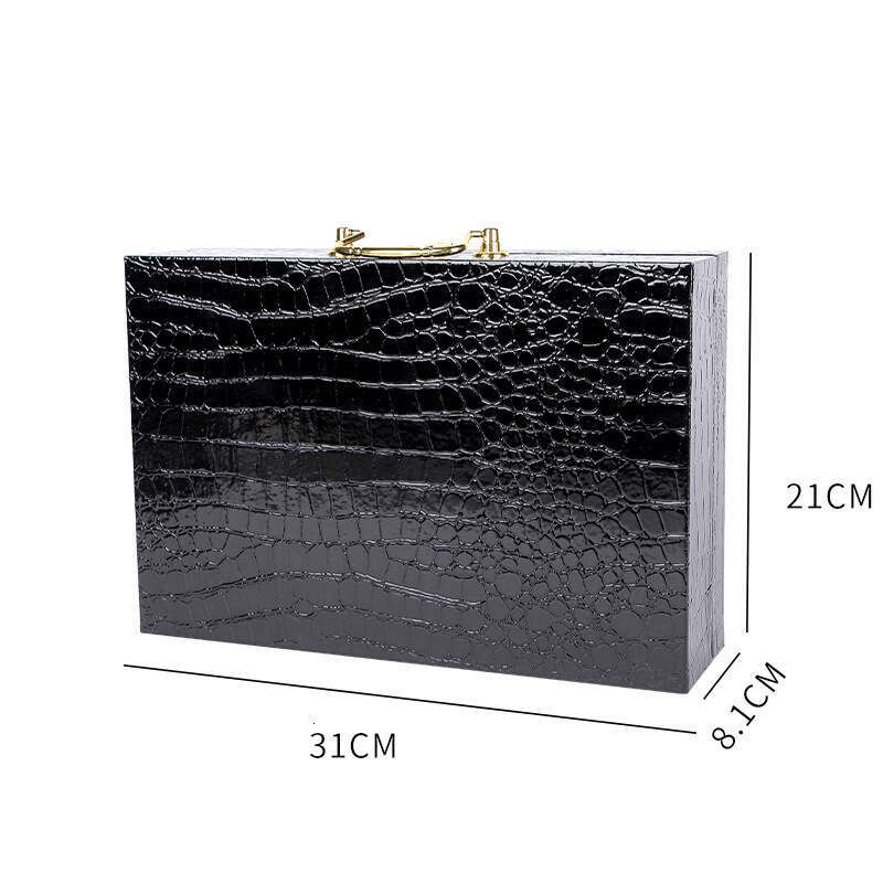 High end SM sex props complete set of genuine leather eight piece set, bound handcuffs, traction collars, sex whips, adult products