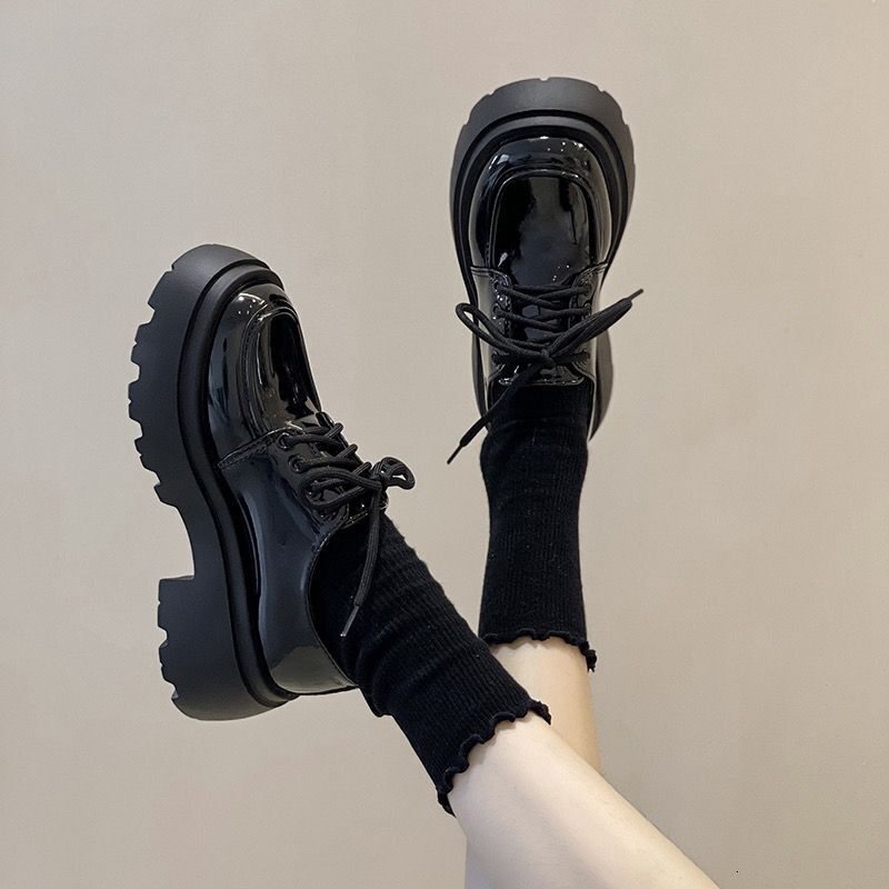 Thick soled small leather shoes 2024 new spring and autumn British style JK shoes, black hundred matching skirt lace up loafers