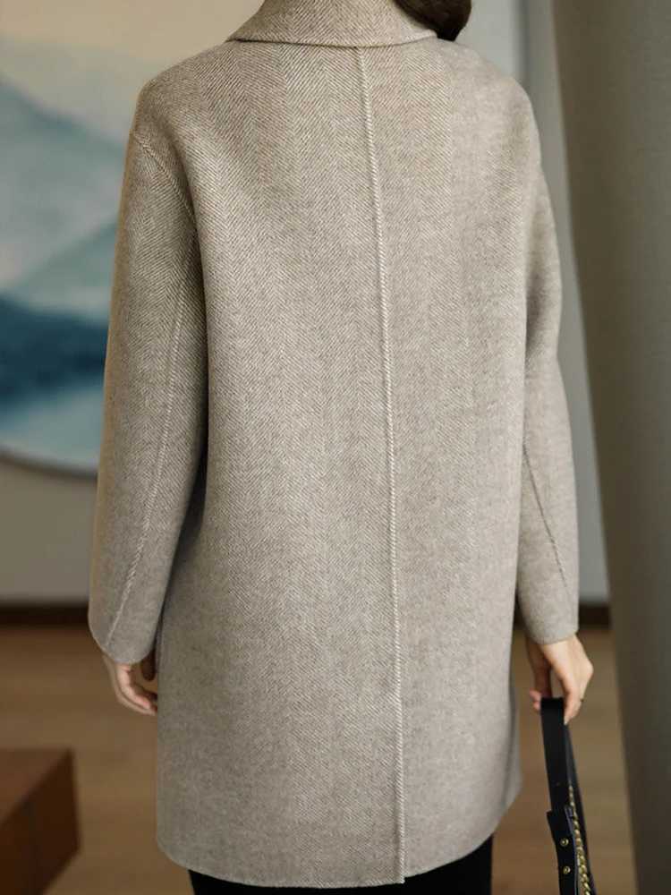 Autumn Winter New Cotton Thickened Woolen Coat Women Korean Version Slim Fit Medium Long Solid Color Woolen CoatX241009
