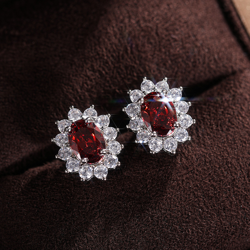 Fashion classic flower princess diamond stud earrings for women creative generous zircon Stud red crystal 13mm earrings luxury wedding jewelry exquisi