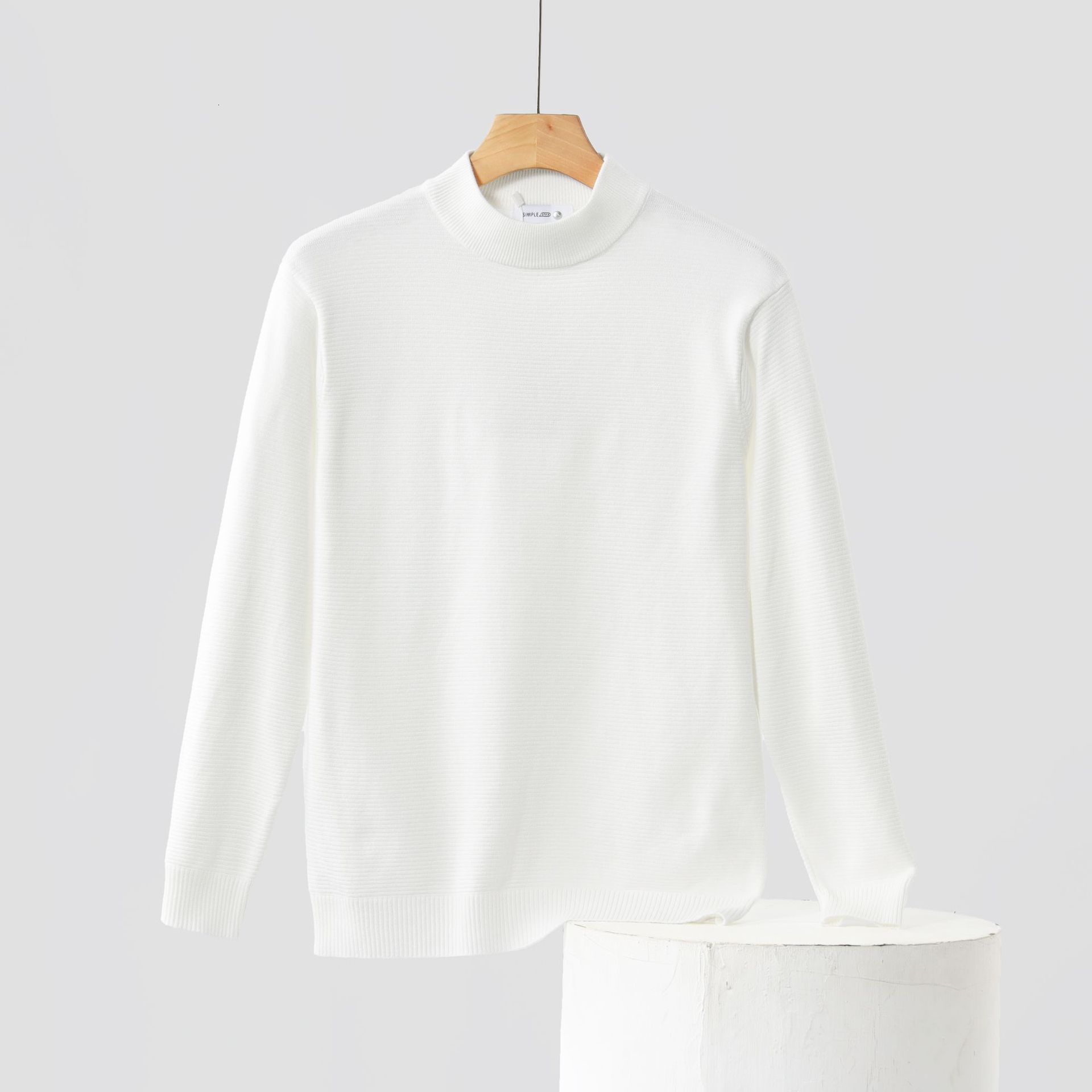 2024 new designer winter men's half height men's long sleeved autumn basic style solid color warm interior mid neck knitted bottom sweater