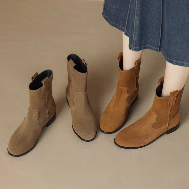 Round Toe Fashion Boots Flat Bottomed Short Boots For Women Autumn Winter Martin Boots Western Denim Boots Low Heeled Womens Shoes 240826