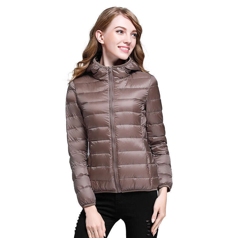 Large Size 2024 New Light and Thin White Duck Hooded Down Womens Short Coat
