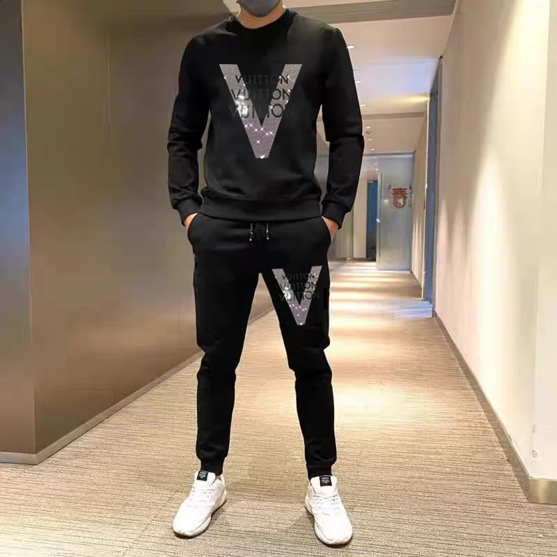Mens set diamond hooded sweatshirtpants two-piece casual track and field wear mens sportswear clothing sweater set Rheinstone 240925