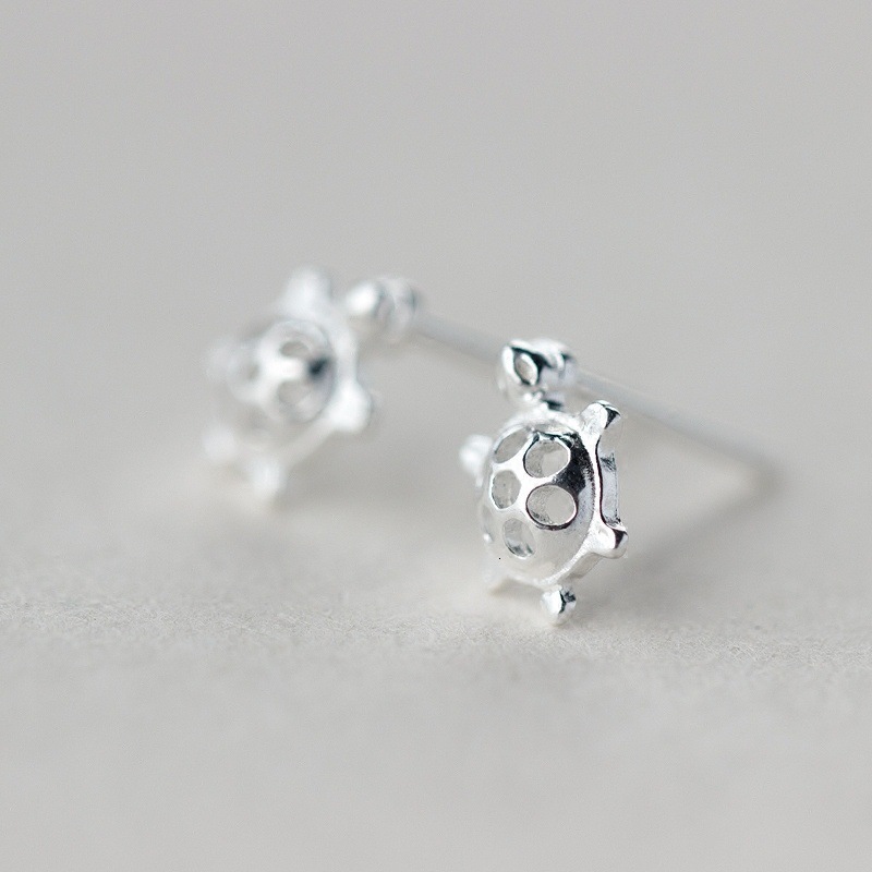 Needle Fashion Personality Cute Animal Little Turtle Male and Female Couple Earrings