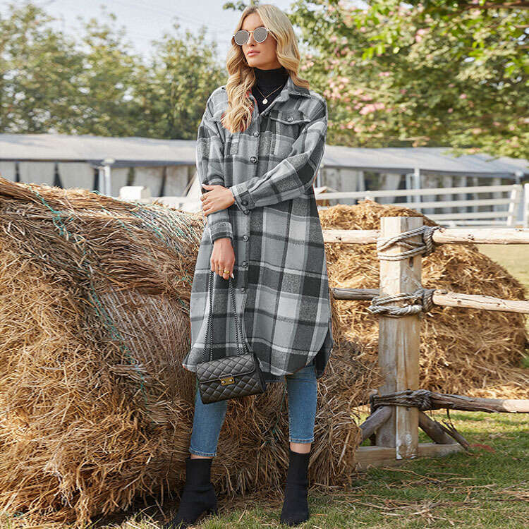 Autumn/Winter Temperament Commuter Windbreaker Side Split Flap Collar Loose Womens Woolen Plaid Shirt Coat