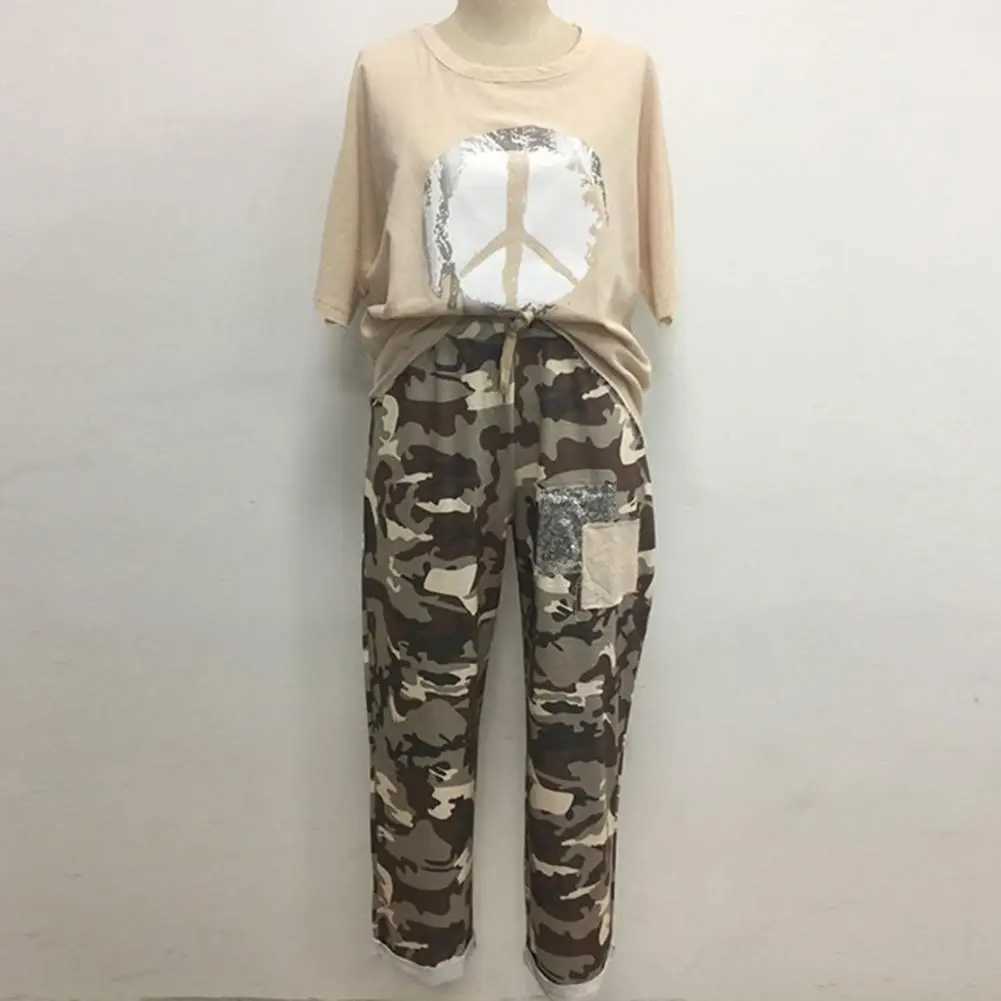 1 set of T-shirt pants set for womens track and field wear O-neck irregular hem shirt camouflage printed drawstring pants set W241008