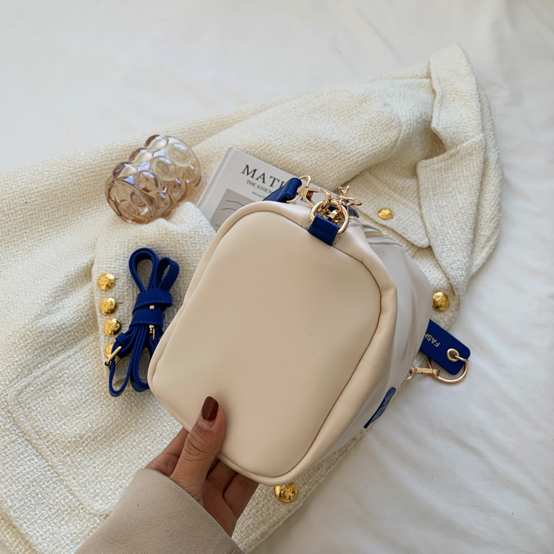 Color Blocking Chain Pillow For Women's Daily Commuting Shoulder Bag