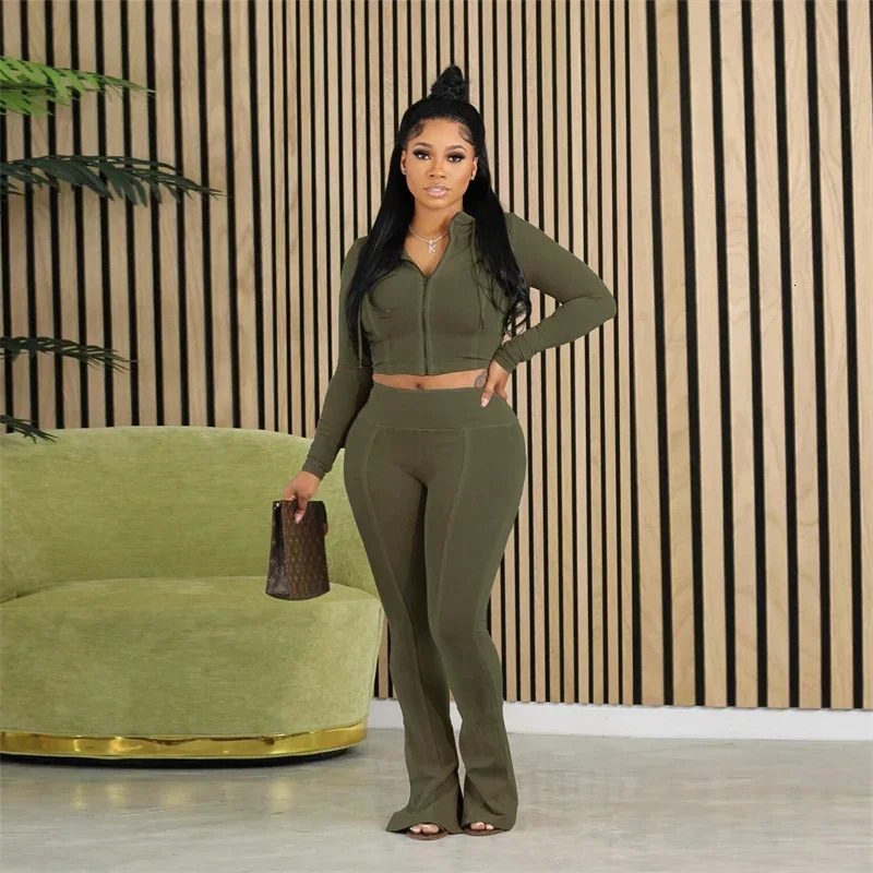 Sports and fitness track field clothing womens twopiece set autumn winter long sleeved bomber jacket top flame pants matching 241008