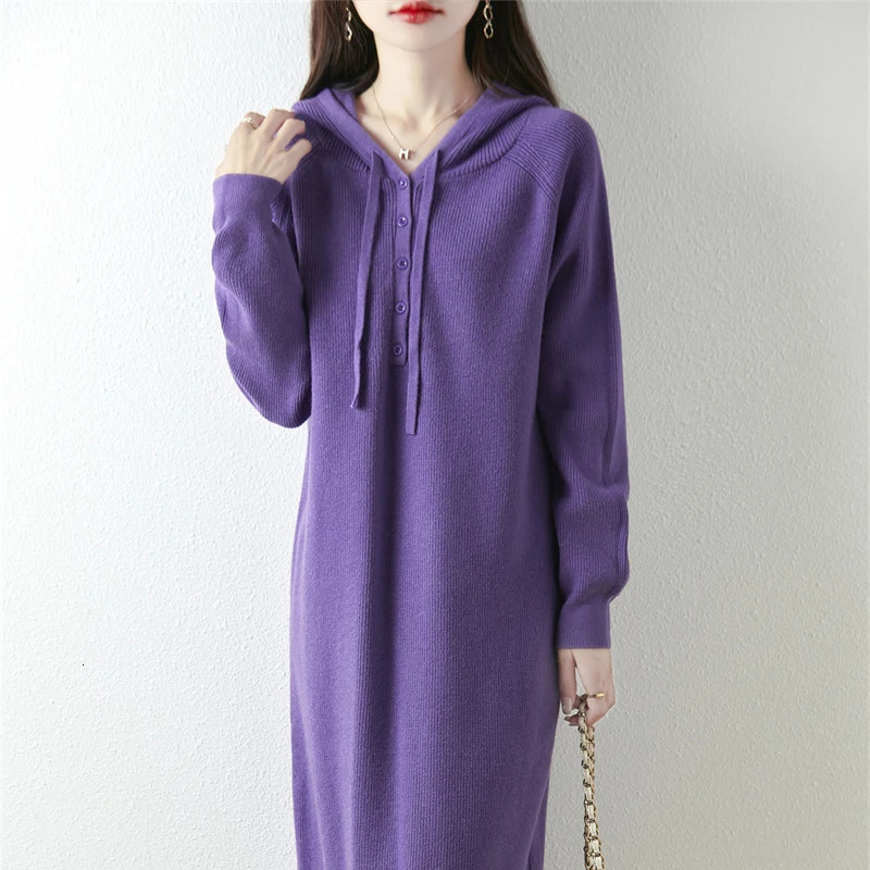 Hoodie knitted wool dress Womens AutumnWinter Style Loose hoodie Wearing a long coat 241007
