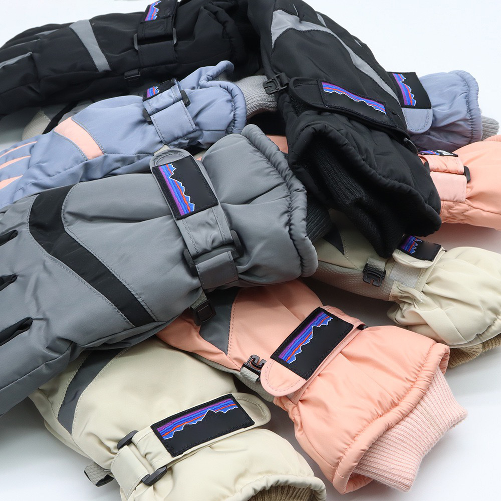 Designer gloves winter warm outdoor ski gloves cycling fashion items sports accessories ski accessories autumn and winter warm accessories men and women's gloves