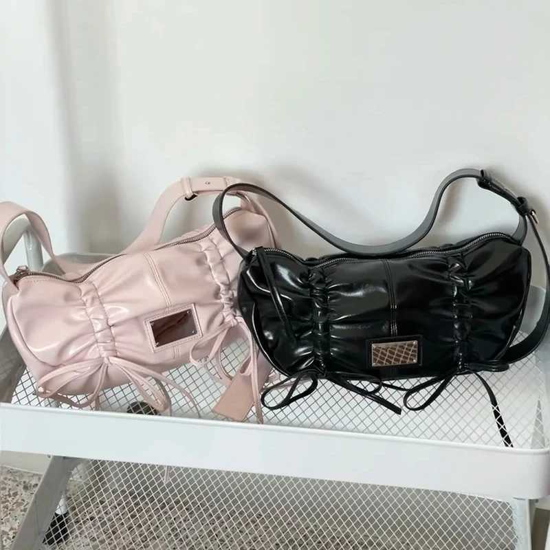 New semi-circular pleated Drstring Versatile Armpit bag soft leather cloud cross body bag womens commuting solid color shoulder bag Z241009