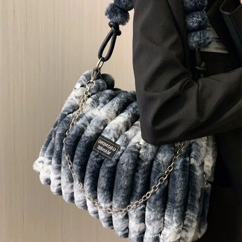Tie dye plush shoulder underarm bag Women's large capacity bag autumn/winter new hand-held hair bag crossbody bag