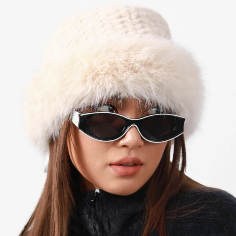 Fashionable womens Panama Basin hat earmuffs winter plush windproof fisherman thick fluffy fur warm headwear 241009