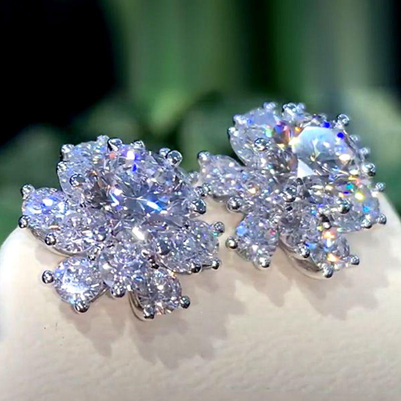 925 Sterling Silver Gold Plated Shiny Diamond Stud Shiny Crystal Flower Women's Stud Earrings Exquisite Full Diamond Zircon Earrings Exquisite Gi