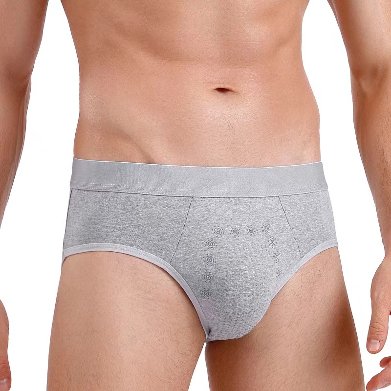 Men's briefs men's cotton breathable boys' waist shorts cotton crotch underwear loose.